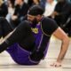 AD carries Lakers above .500 despite grew to change into ankle