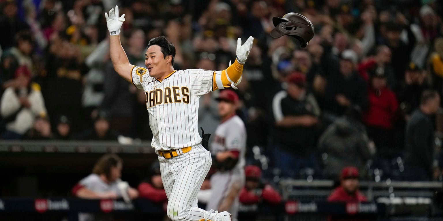 Padres tie recreation, dash it off with B2B homers