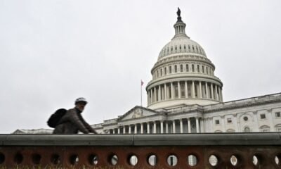 Biden, McCarthy commence U.S. debt ceiling talks as clock ticks to default