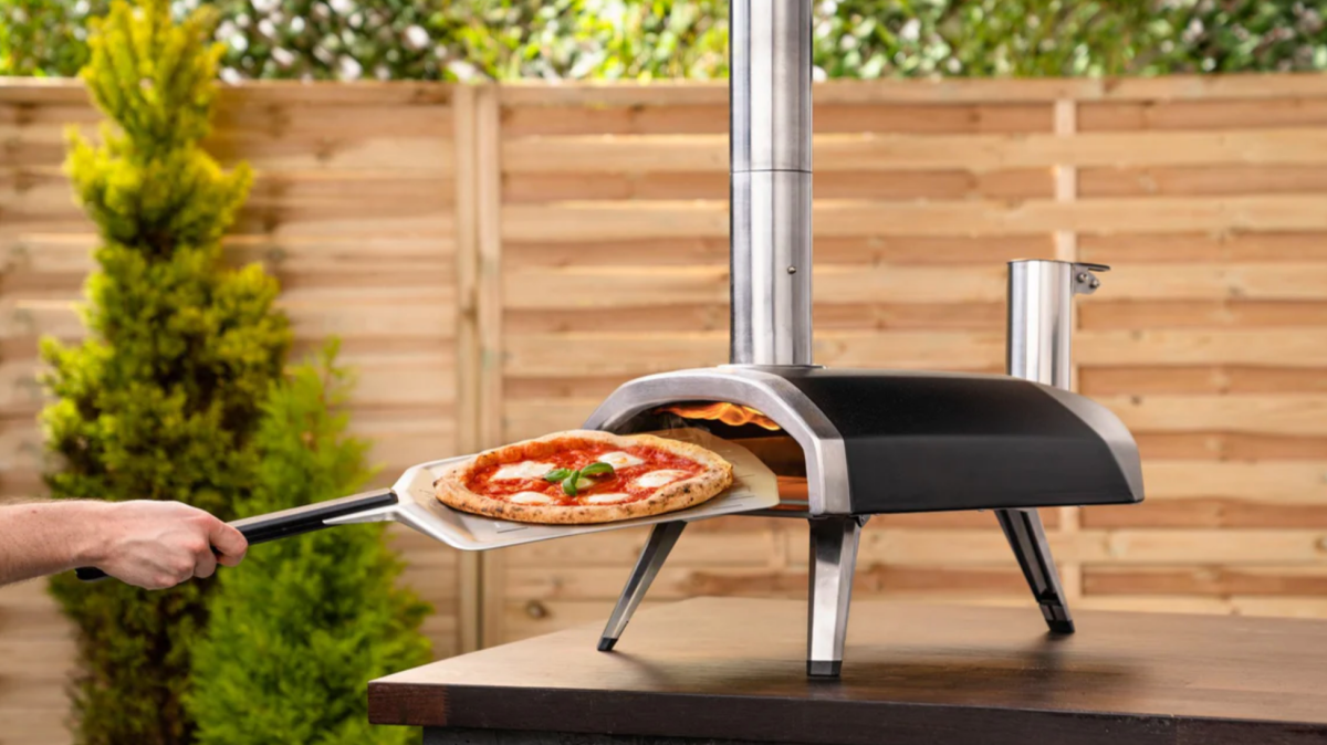 Acquire prepared for summer season nights and take an Ooni pizza oven and accessories up to 30% off