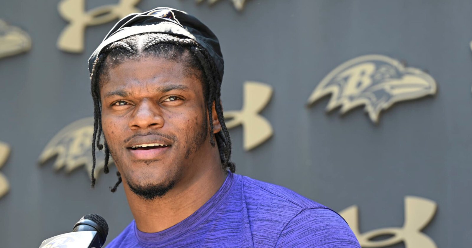 Ravens’ Lamar Jackson Hypes ‘Memoir’ Odell Beckham Jr.: ‘Odell Is Him’