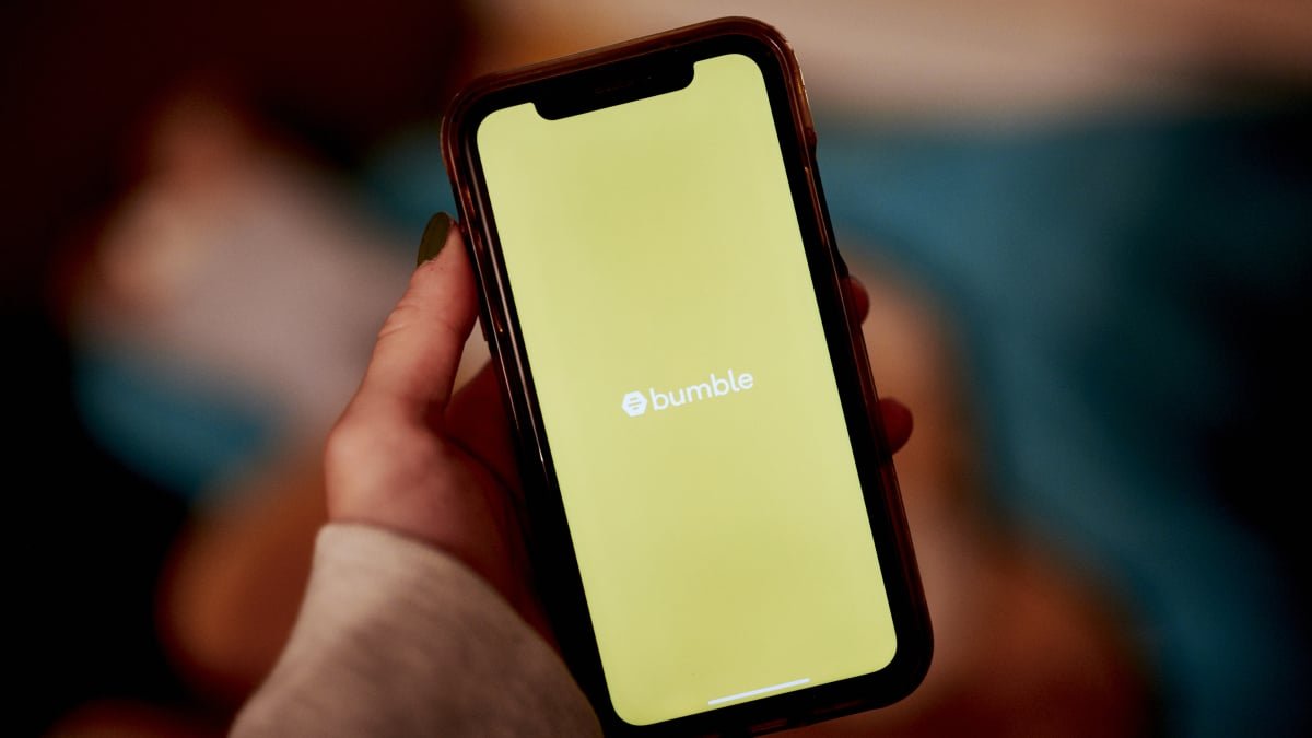 Bumble BFF shall be a standalone app