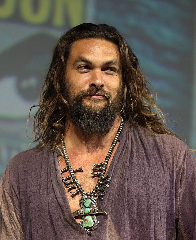 jason-momoa-to-play-lobo-in-supergirl-woman-of-tomorrow-movie