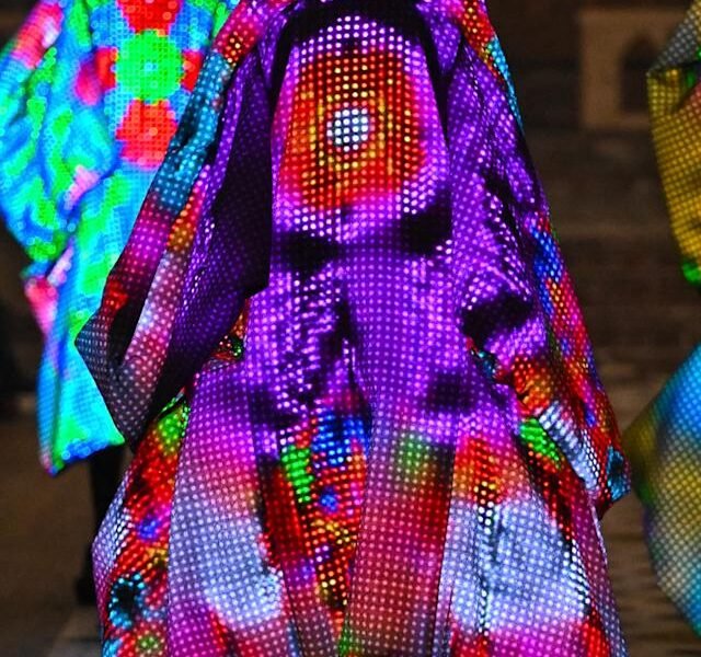Beyoncé's Anrealage LED Dress and Symphony of Light fashion