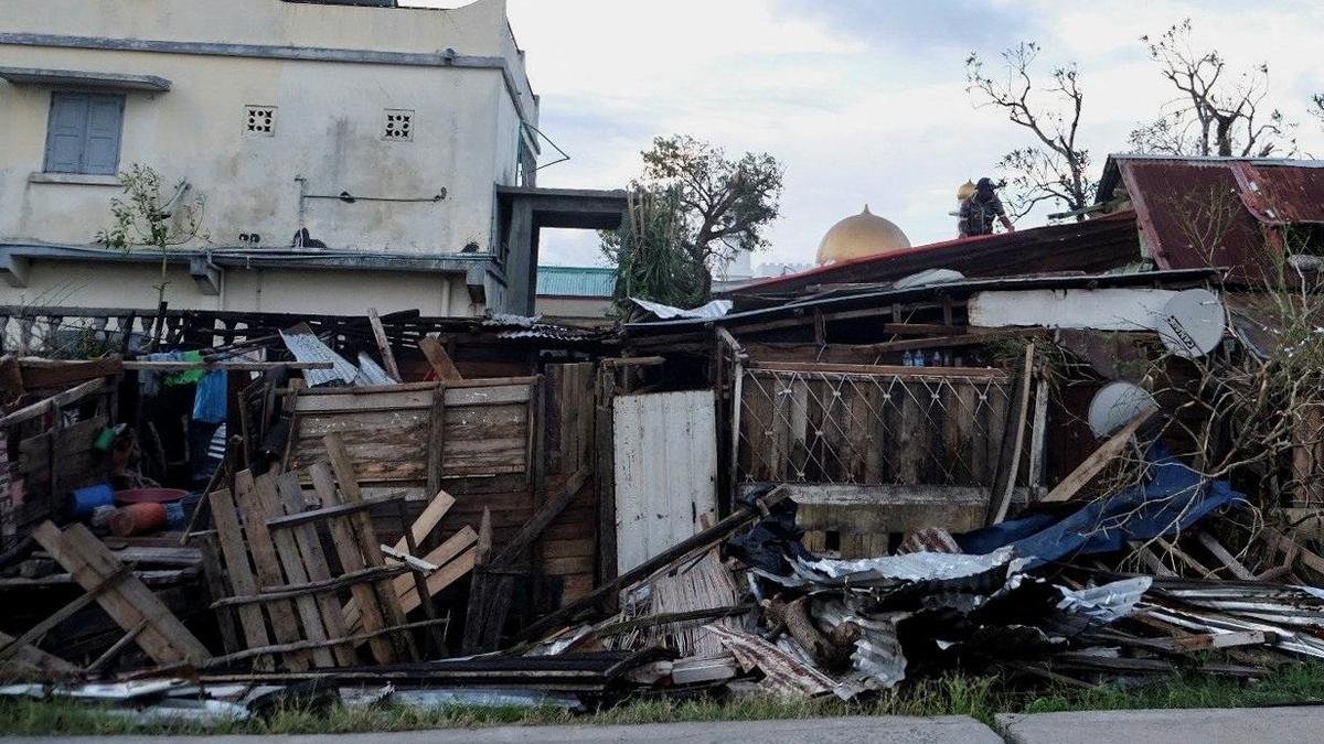 2026-02-11T173905Z_1108767548_RC2SJJALLWKE_RTRMADP_3_MADAGASCAR-CYCLONE