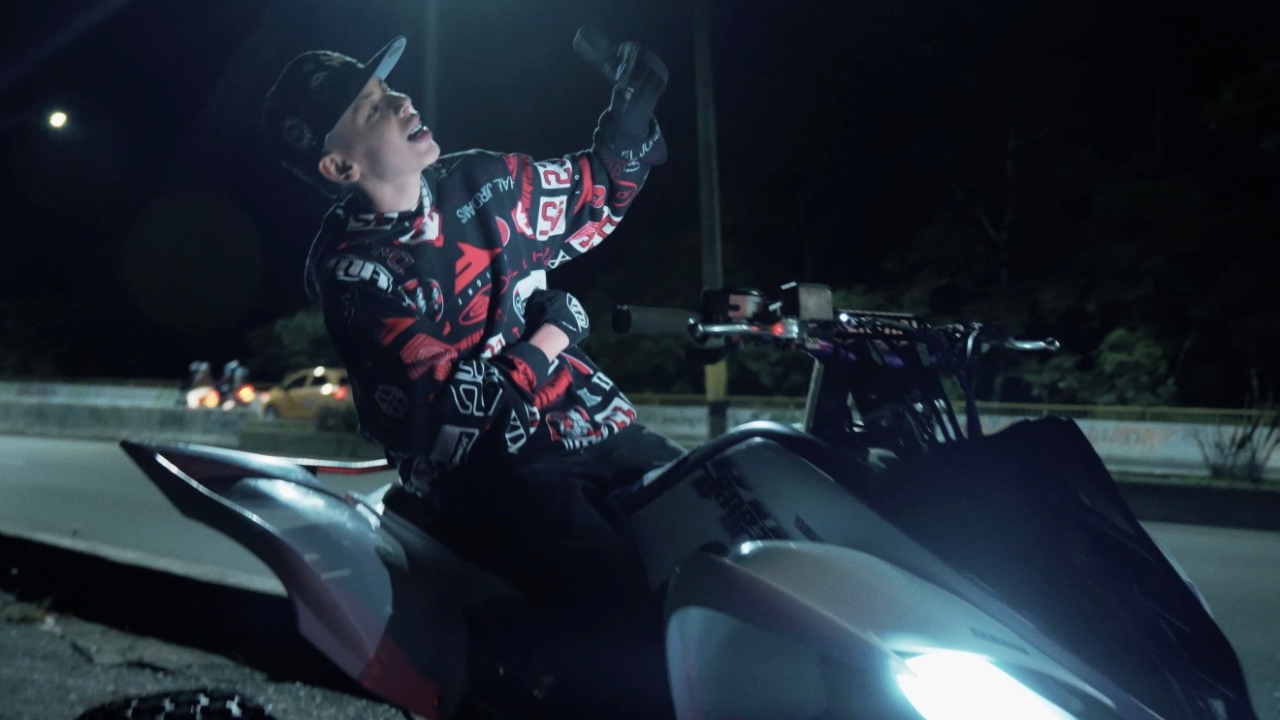 Julda-Medellín-Young-Star-Releases-I-Need-Your-Love